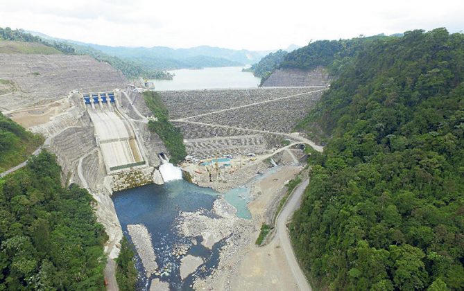 Das Großkraftwerk Reventazón