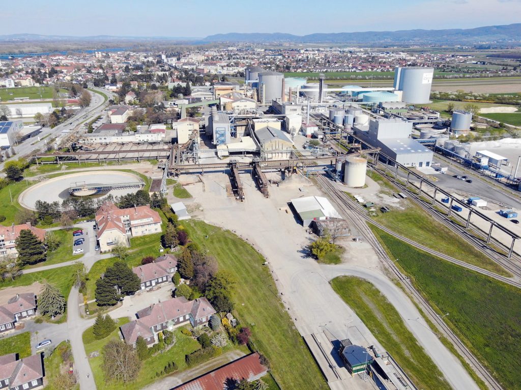 AGRANA-Zuckerfabrik in Tulln von oben